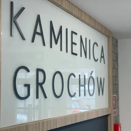 Wiosenny Kamienica Grochow With Free Parking Apartmán *