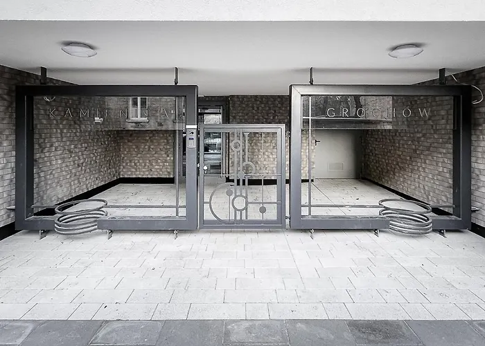 아파트 Wiosenny Kamienica Grochow With Free Parking